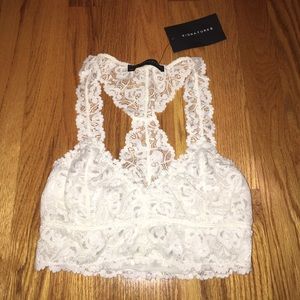 BRAND NEW WHITE LACE BRALETTE
